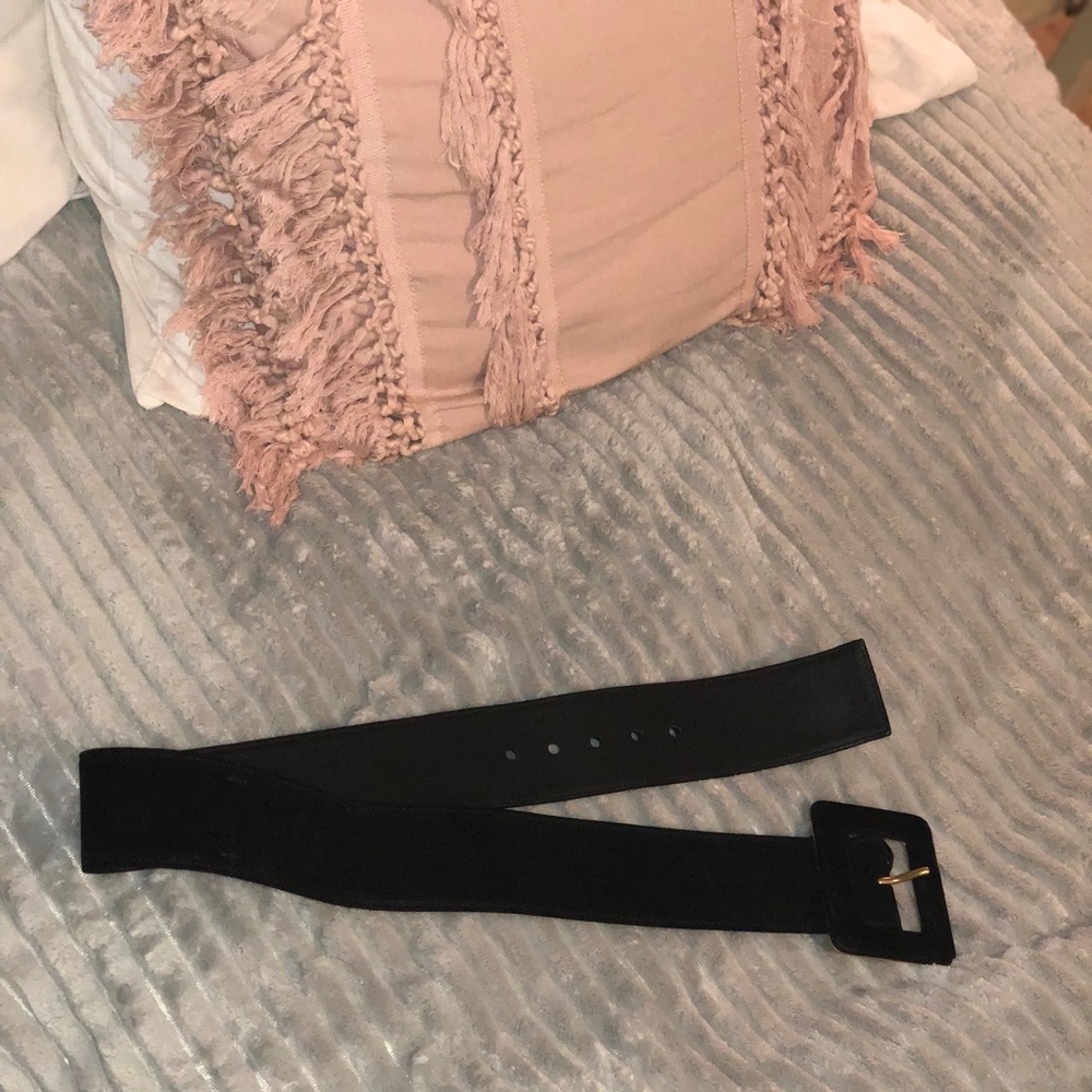 Saint Laurent belt